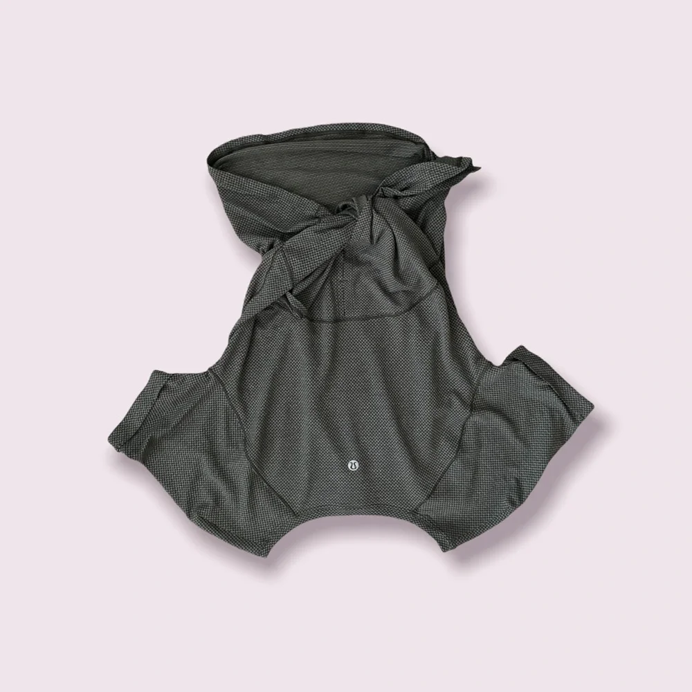 NWOT Lululemon Open Up Tie Back Tee Heathered Camo Green - Picture 4 of 6